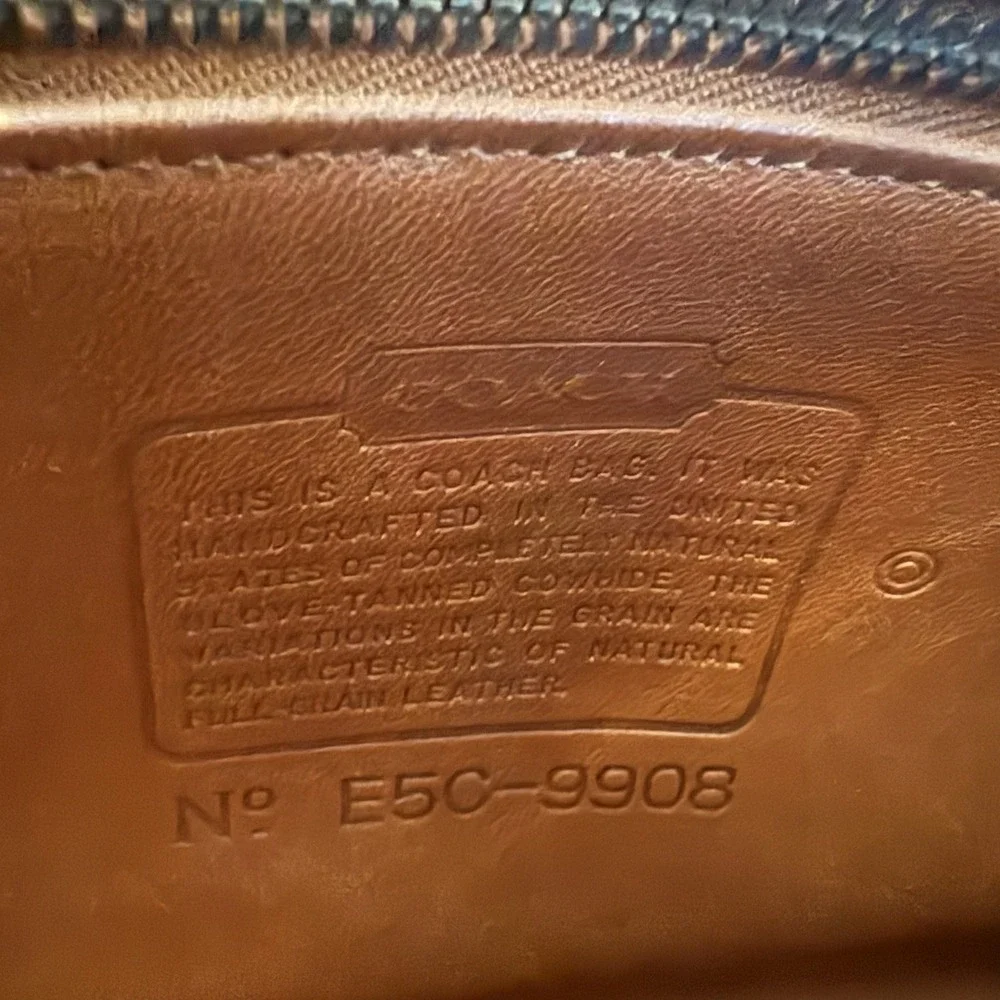 COACH Vintage Devon Crossbody Luxury British Tan Leather Shoulder Bag 9908